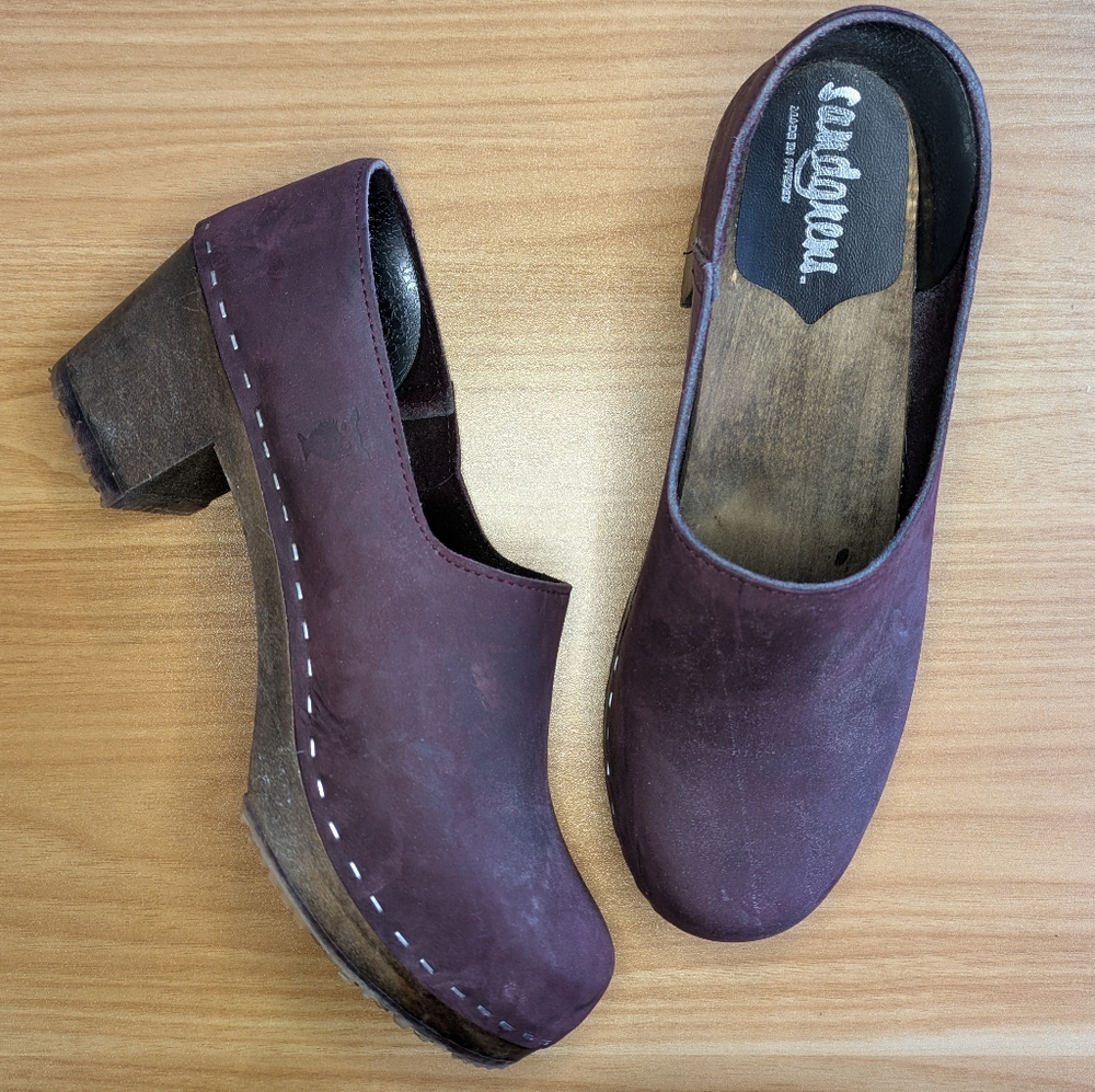 Sandgrens Purple Closed Back Sweedish Clogs